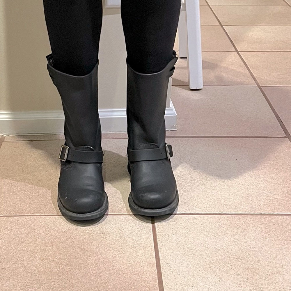 Frye 12R engineer boots, size 7